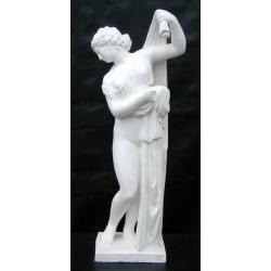 LS 121 Statua della  Venere al bagno h. cm. 86